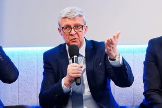 Dostupné bydlení i energie. 10 bodů Havlíčkova plánu, který má změnit Česko
